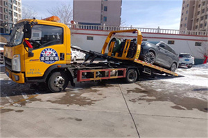 卢龙救援拖车费用怎么算